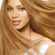Beyoncé : plus belle femme du monde 2012 !
