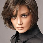 Katie Holmes se prépare à la guerre !