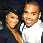 Chris Brown et Rihanna: Vus en train de s'embrasser