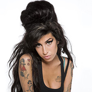 Amy Winehouse : ça y est, elle repose enfin en paix