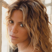 Shakira remplace Christina Aguilera dans The Voice