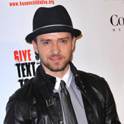 Justin Timberlake disciple de Clint Eastwood sur tapis rouge