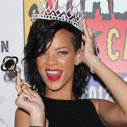 Rihanna: Star de la décennie ou popstar préfabriquée?