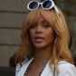 Rihanna frappe violemment un fan en plein concert