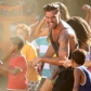 Ricky Martin, sexy, tout en muscles, s'éclate à Rio malgré la rupture
