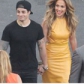 Jennifer Lopez, plantureuse en robe en cuir : Son chéri Beau Smart conquis
