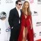 Jennifer Lopez : L'un des chiens de Casper Smart s'en prend à son voisin...