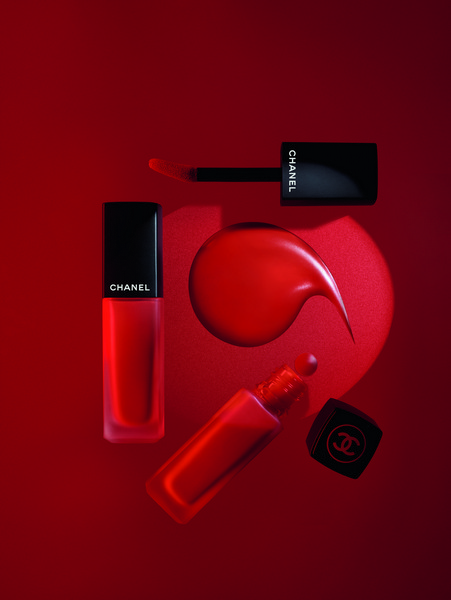 Rouge Allure Ink Fusion : Le Nouveau Rouge à Lèvres Liquide Ultra-Mat Longue Tenue