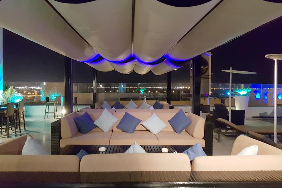 Le-Sky-Lounge-Novotel-Tunis-ouvre-ses-portes-pour-des-soirees-a-la-belle-etoile-003.jpg