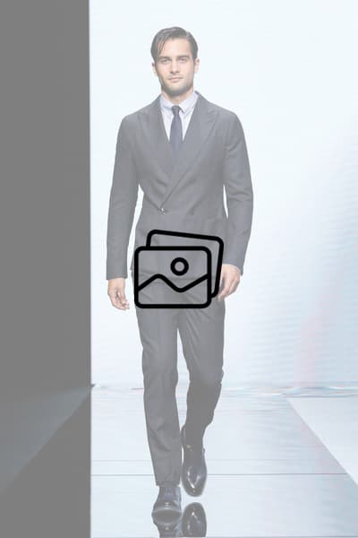 Découvrez les looks du défilé Giorgio Armani Printemps-été 2021