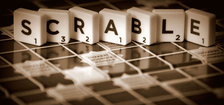 jouer-aux-scrable.jpg