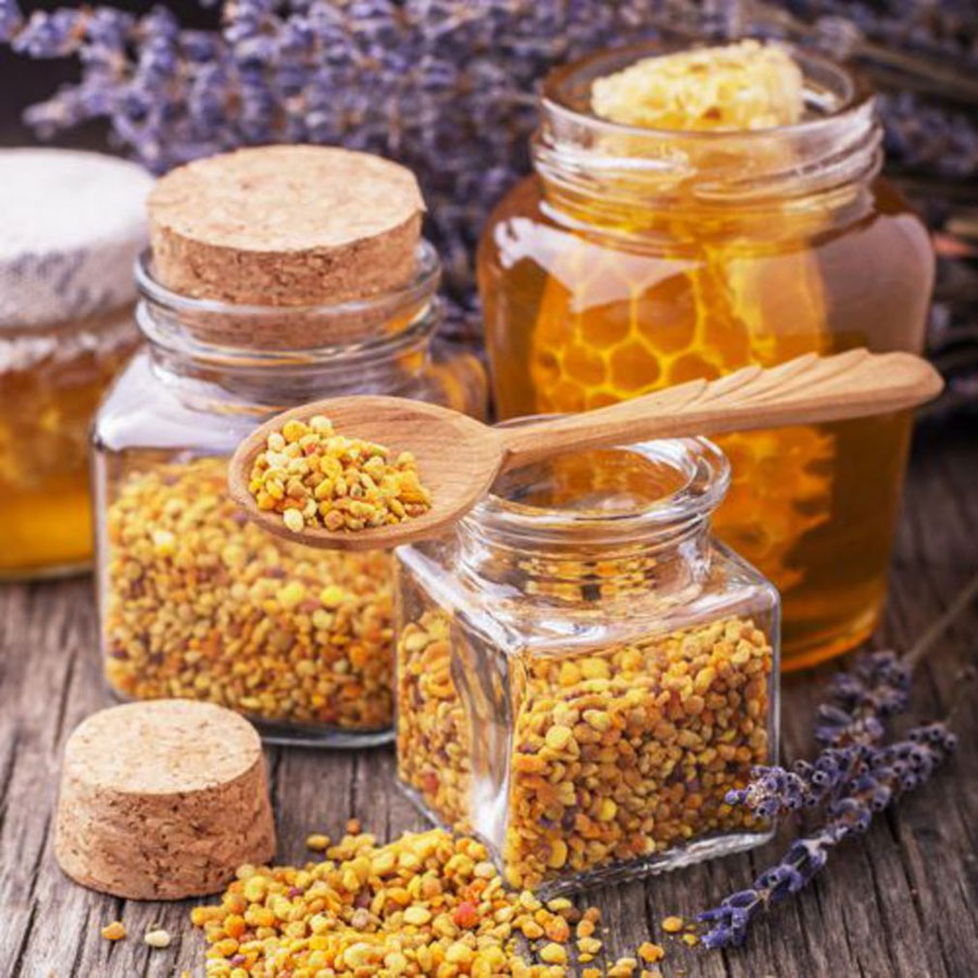 Cure-de-pollen-une-petite-bombe-nutritive-1.jpg