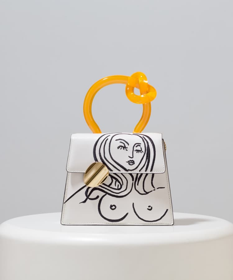 Benedetta Bruzziches le designer derrière les sacs