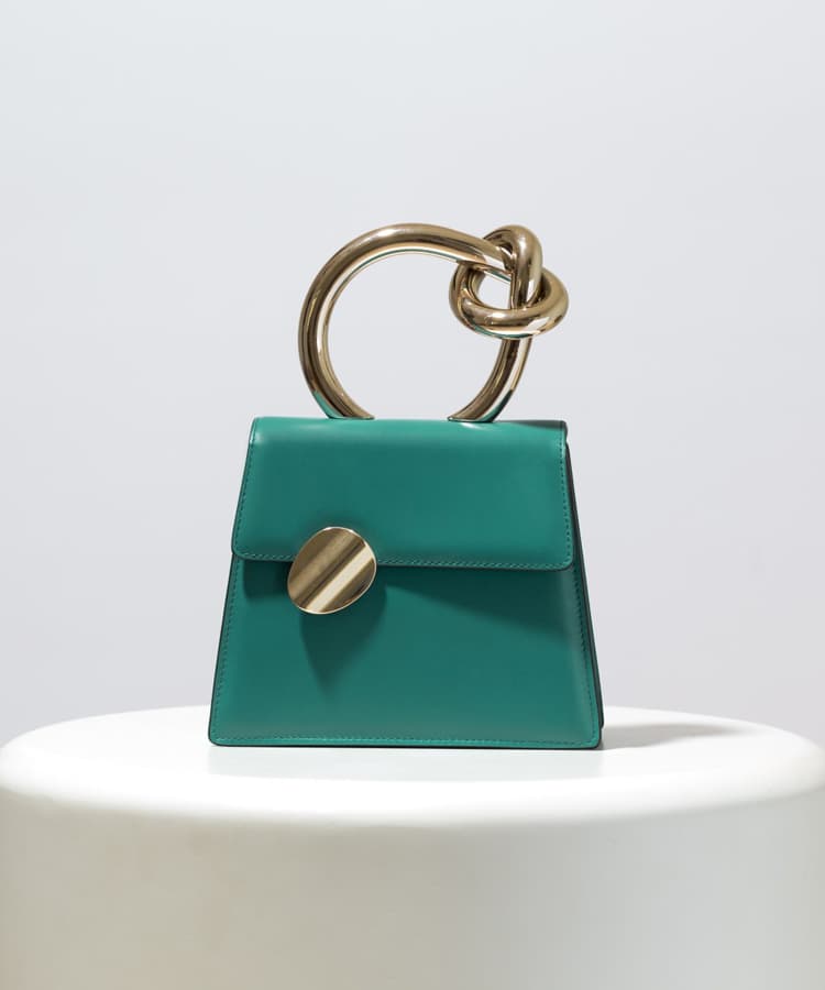 Benedetta Bruzziches le designer derrière les sacs